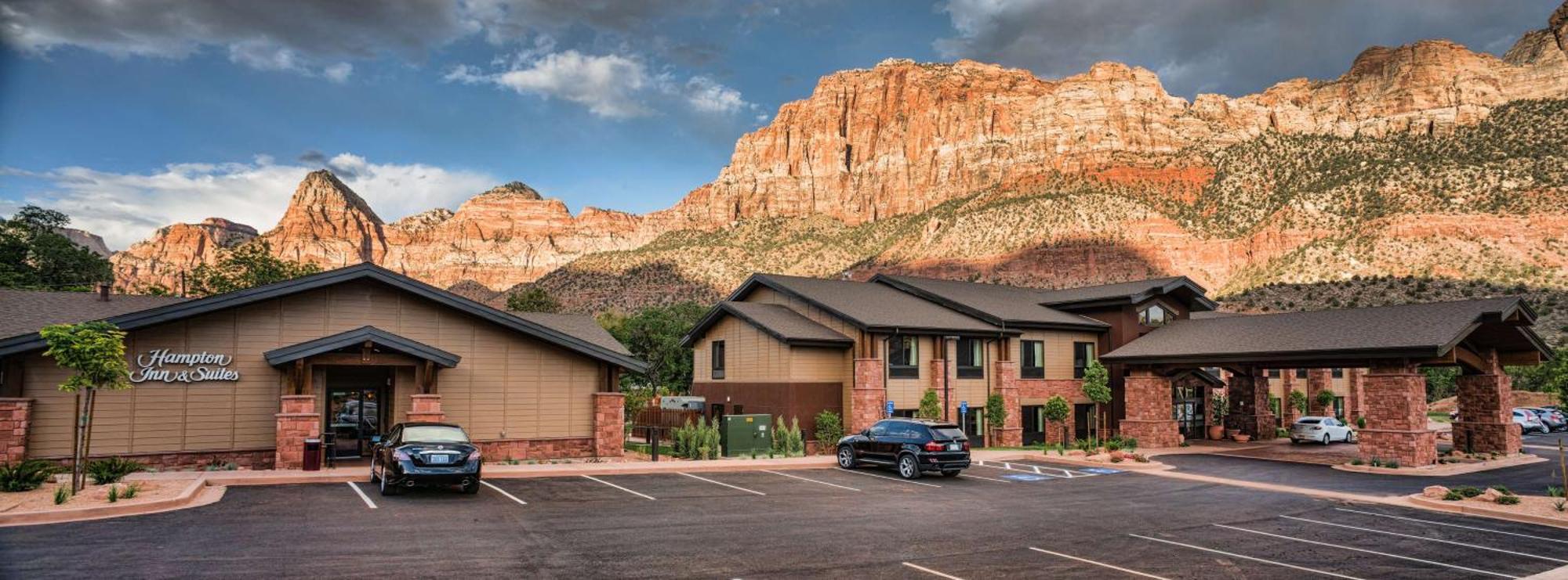 Hampton Inn & Suites Springdale/Zion National Park Exterior photo